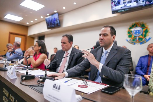 Leia mais sobre o artigo Após atuação da OAB, STF reconhece constitucionalidade de norma que assegura proteção aos honorários