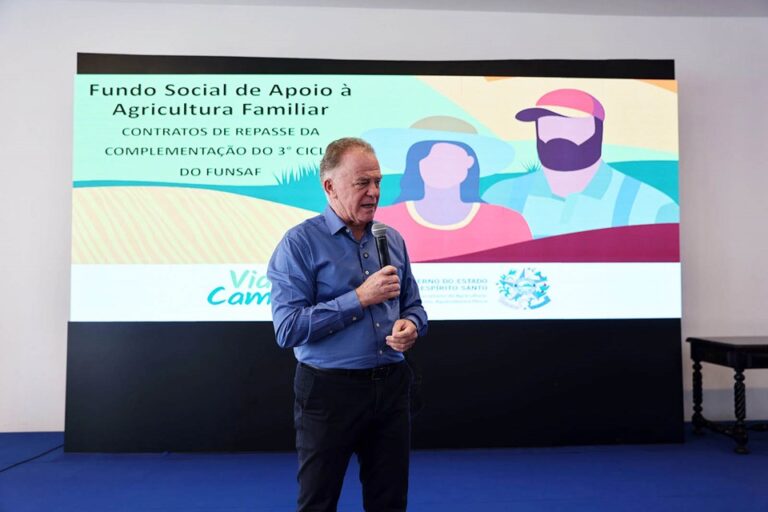 Governo assina contratos de R$ 6 milhões com associações e cooperativas da agricultura familiar