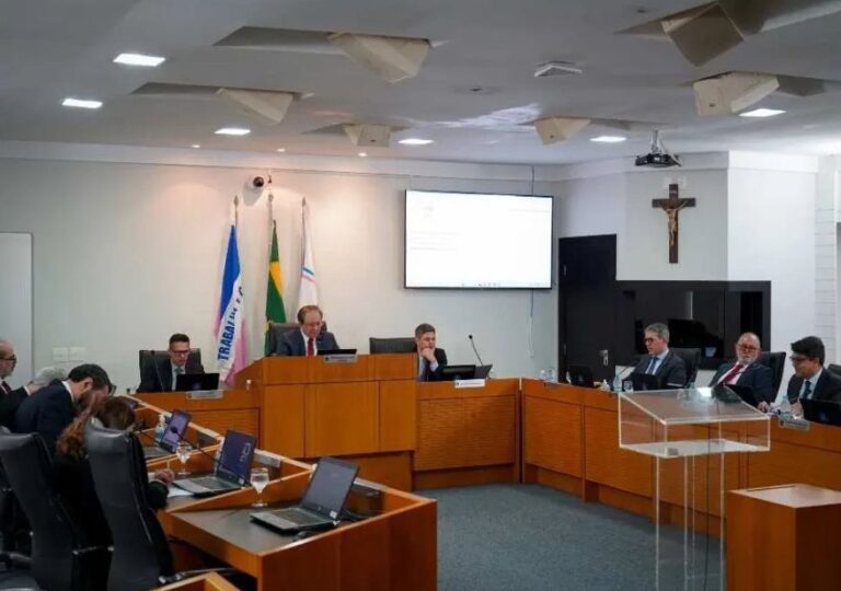 Tribunais de Contas podem julgar prefeitos ordenadores de despesas, definiu decisão do STF