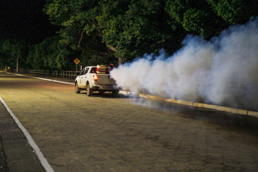 Leia mais sobre o artigo Carro fumacê vai percorrer sete bairros de Linhares nesta semana