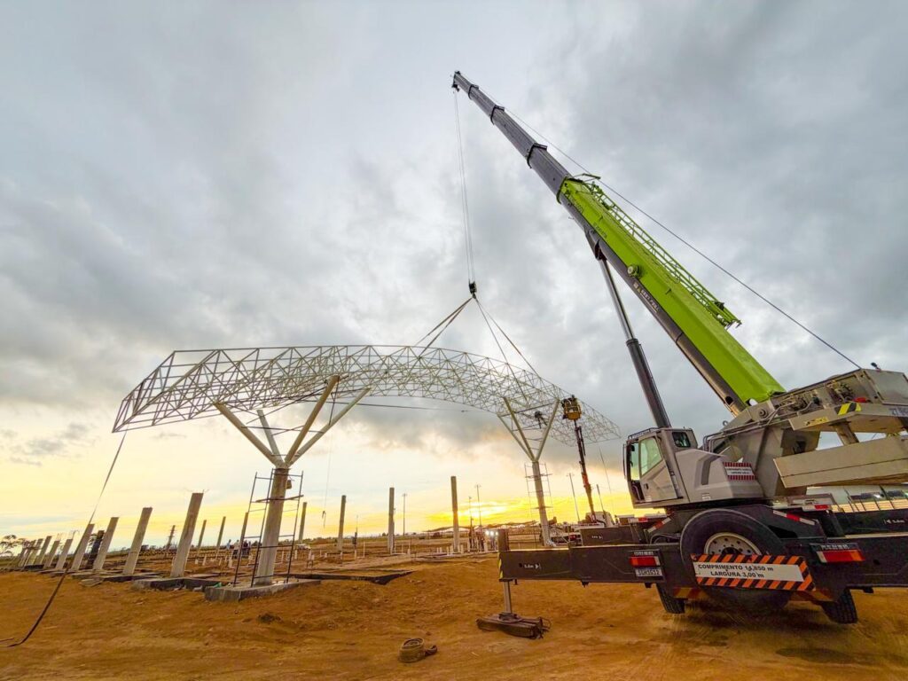 Leia mais sobre o artigo Rodoviária de Linhares ganha primeiro arco da cobertura