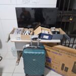 Suspeito é detido com televisão e diversos objetos durante abordagem no Centro de Linhares