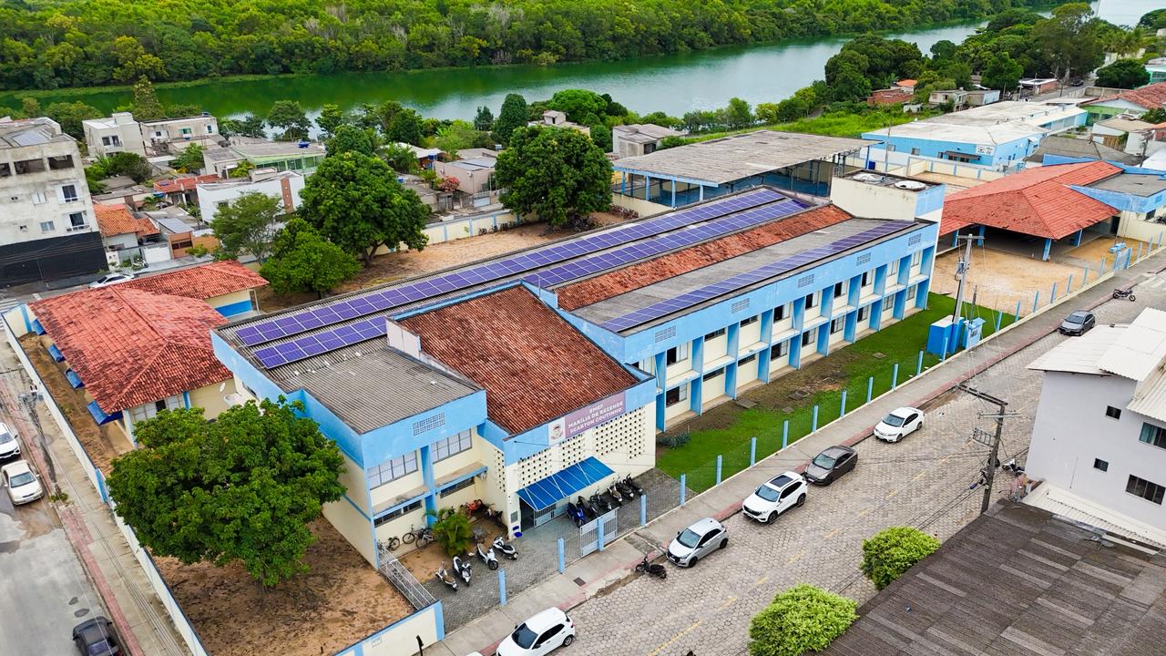 Em apenas 1 ano e 5 meses de gestão, 15 escolas de Linhares já foram climatizadas