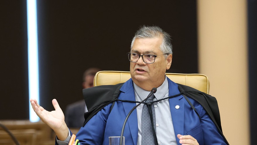 Leia mais sobre o artigo Flávio Dino proíbe novos penduricalhos fora de limites fixados pelo STF