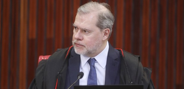 Leia mais sobre o artigo TSE confirma multas aplicadas por irregularidades em eleições gerais e municipais