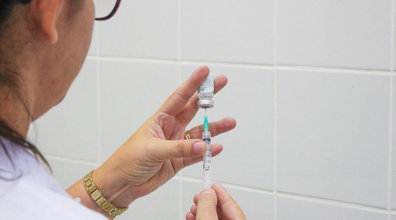 Leia mais sobre o artigo Linhares terá vacinação noturna e aos sábados durante campanha de Multivacinação