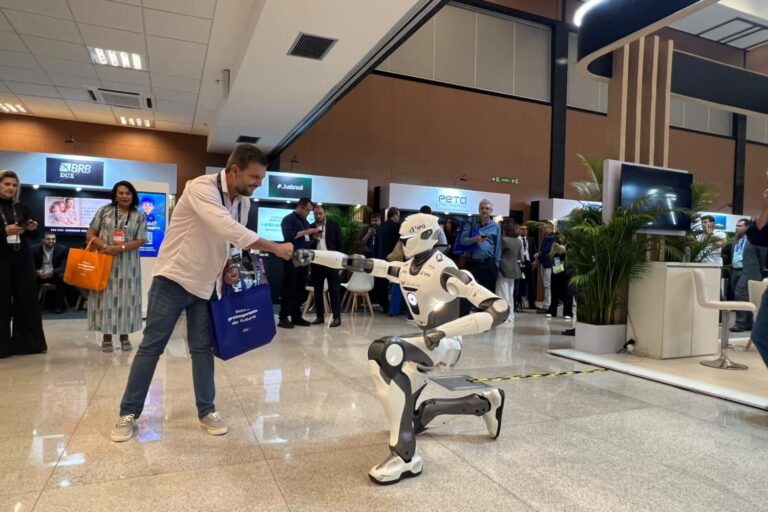 IPQ leva robótica e inteligência artificial à ExpoJud